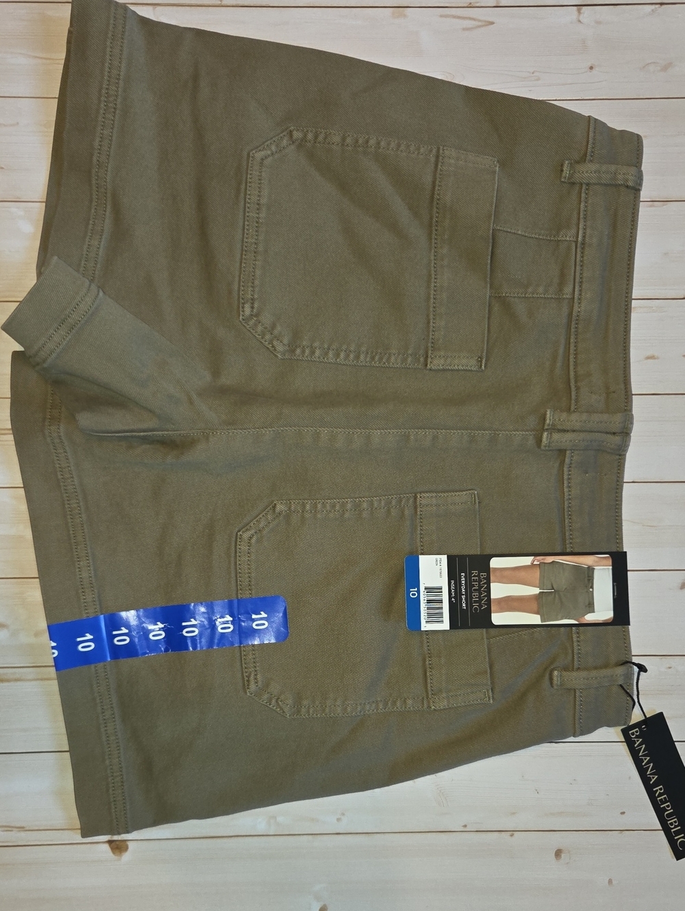 Banana Republic Olive Green Men's Chino Shorts
